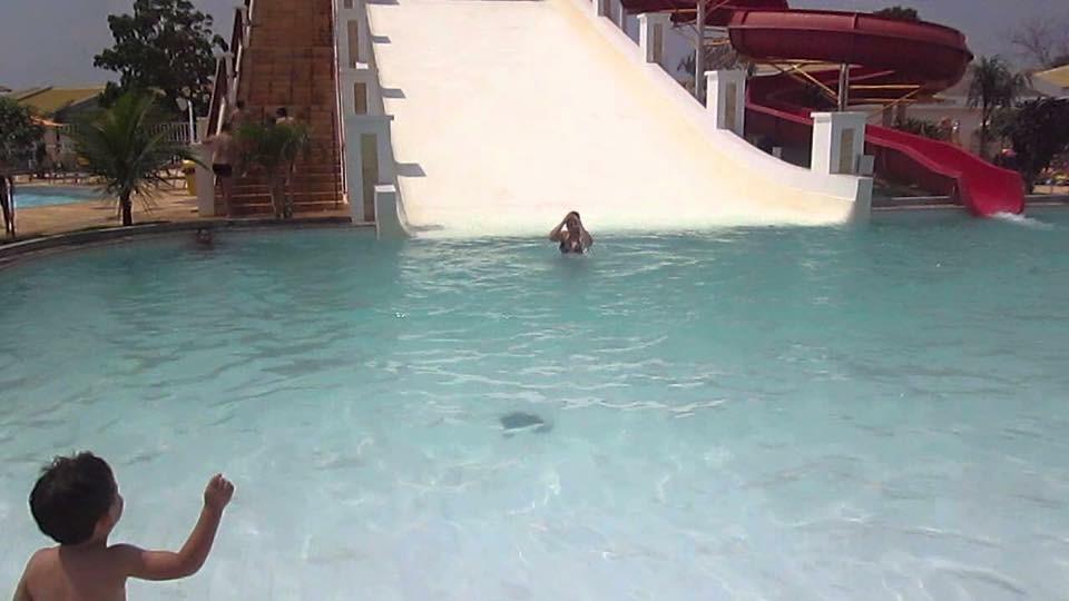 Lacqua Di Roma, Com Fogao Geladeira E Parque Aquatico 24H Daire Caldas Novas Dış mekan fotoğraf